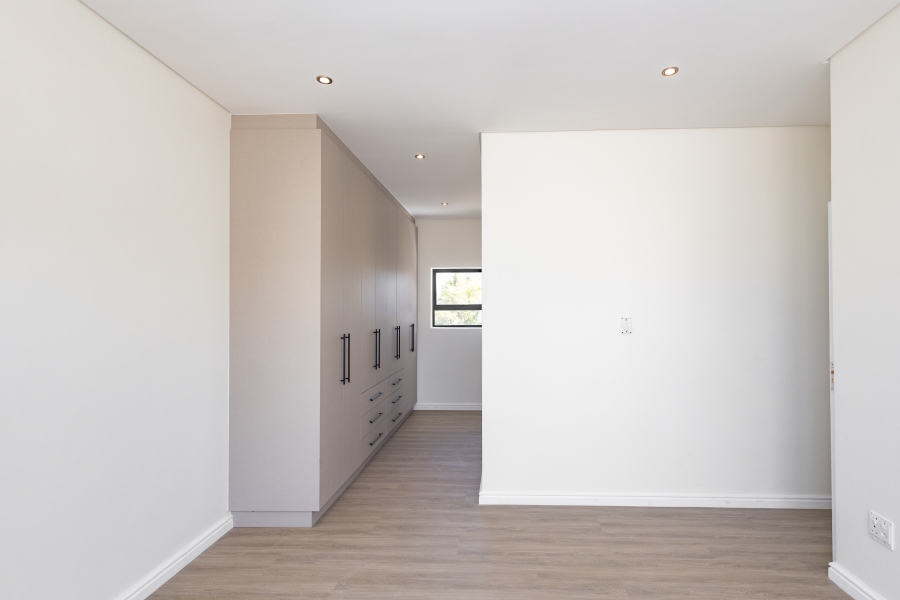 4 Bedroom Property for Sale in Sandown Western Cape